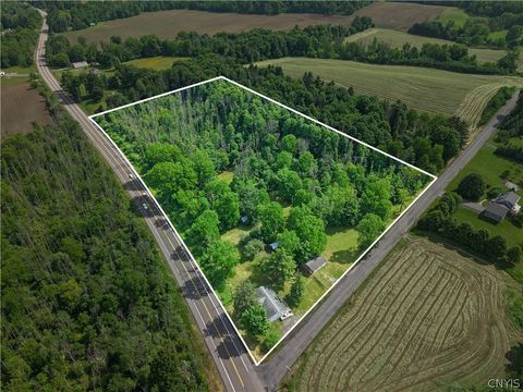 Tiny photo for 7124 New Route 31, Van Buren, NY 13027 (MLS # S1685623)