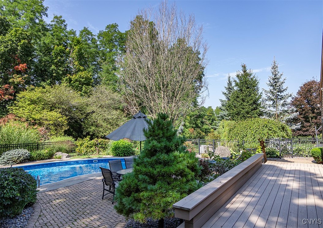 4604 Watergap, Manlius, New York image 5