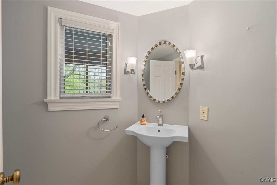 4604 Watergap, Manlius, New York image 28