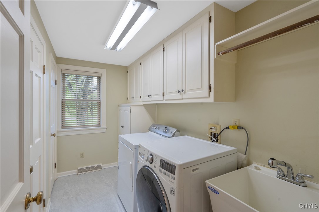 4604 Watergap, Manlius, New York image 29