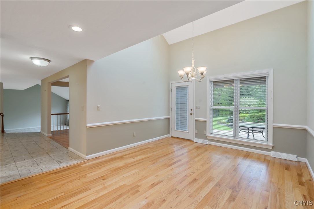 4604 Watergap, Manlius, New York image 14