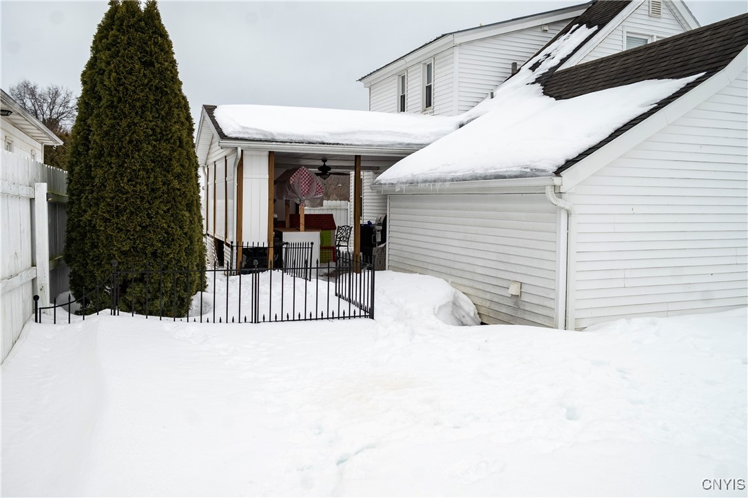 1142 Ontario Street, Utica, New York image 5