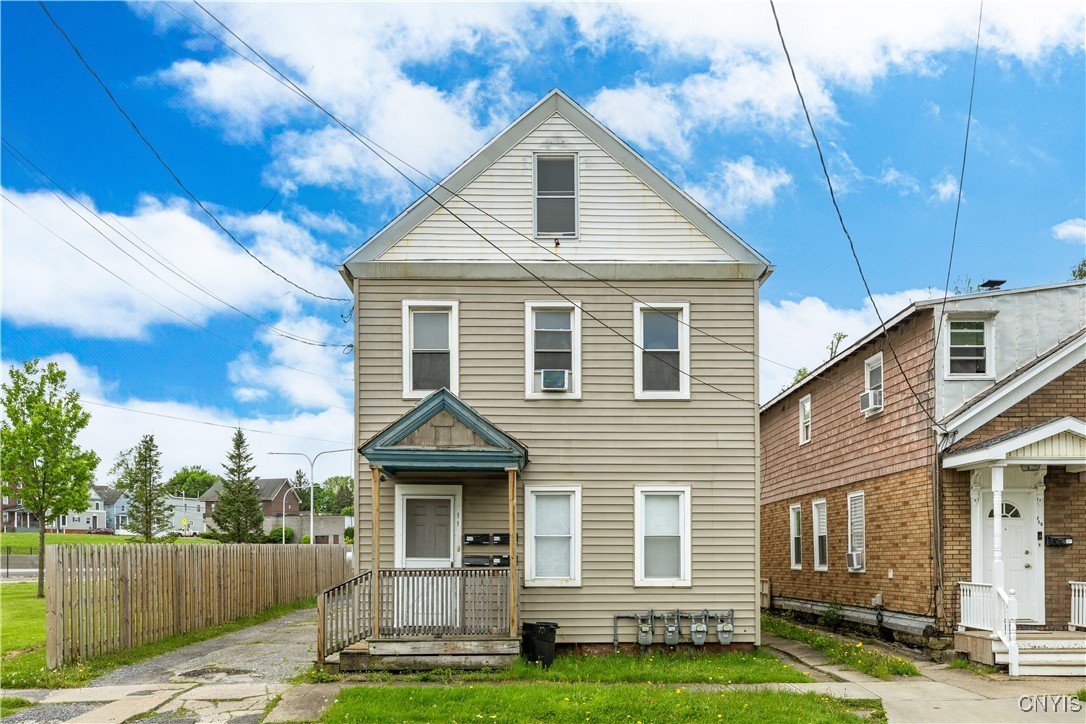 711 Bristol Street
