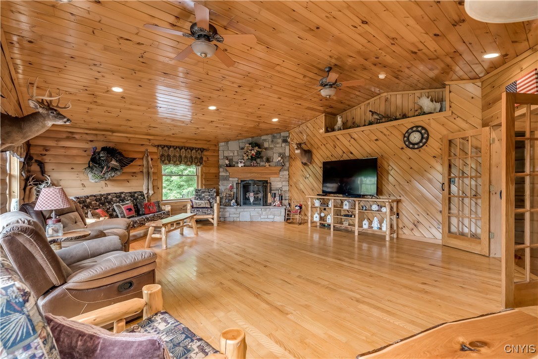 9758 East Road, Denmark, New York image 5