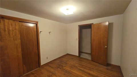 Tiny photo for 624 Breman Avenue, Salina, NY 13211 (MLS # S1648365)