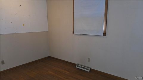 Tiny photo for 624 Breman Avenue, Salina, NY 13211 (MLS # S1648365)