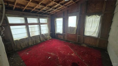 Tiny photo for 624 Breman Avenue, Salina, NY 13211 (MLS # S1648365)