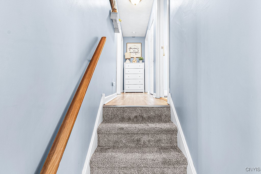 236 Thieme Place, Utica, New York image 25