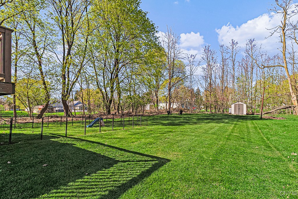 236 Thieme Place, Utica, New York image 4