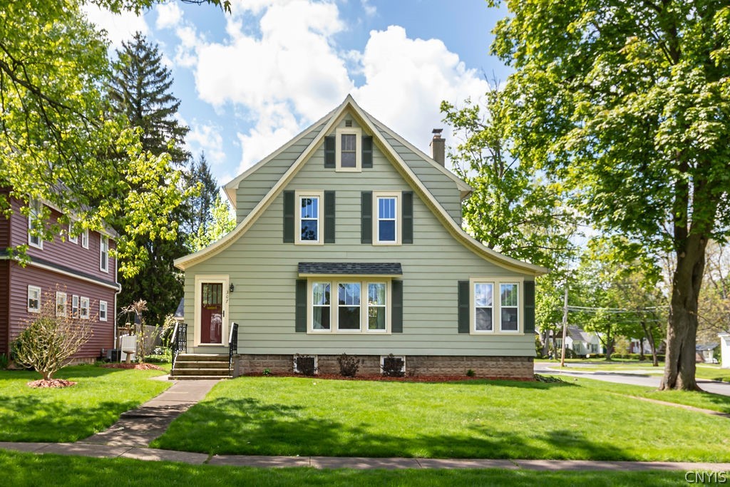 307 Hickory Street