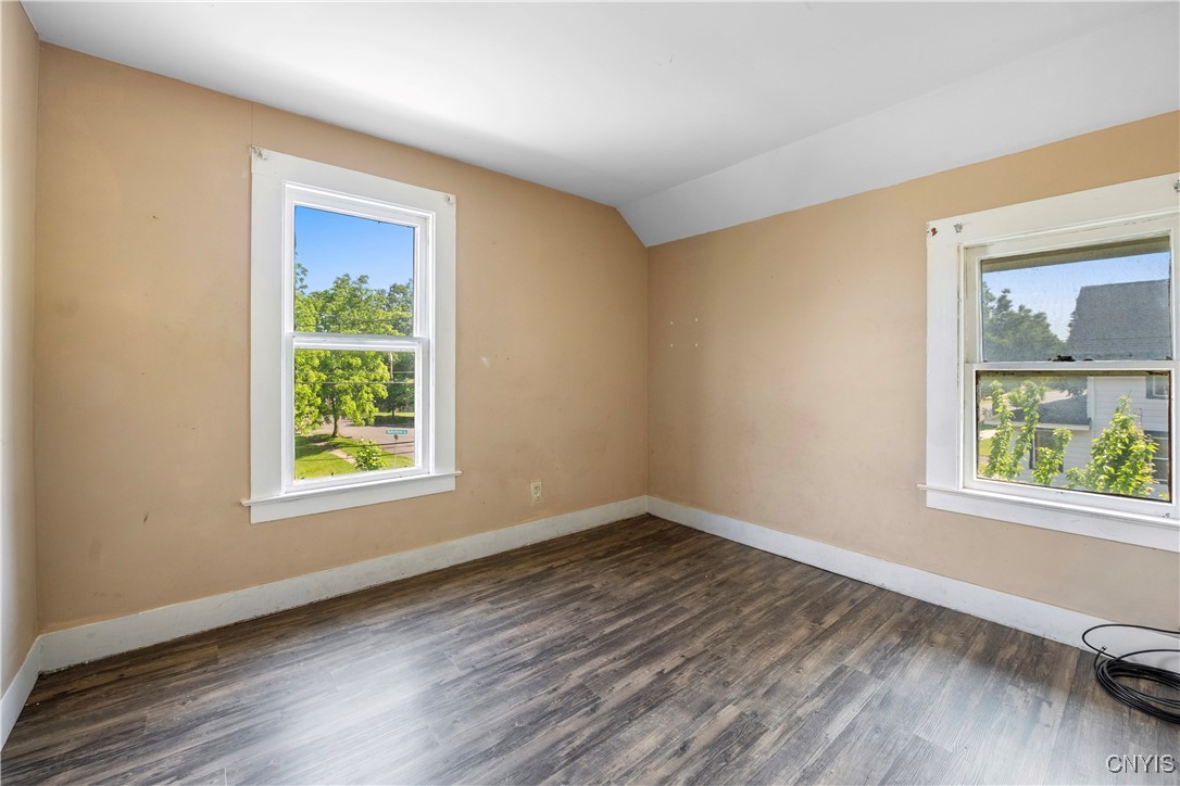 901 Ballantyne Road, Syracuse, New York image 18