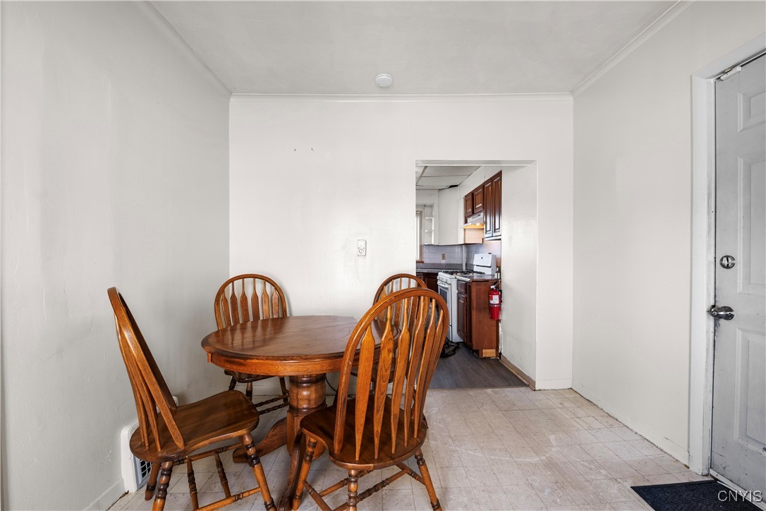 901 Ballantyne Road, Syracuse, New York image 15