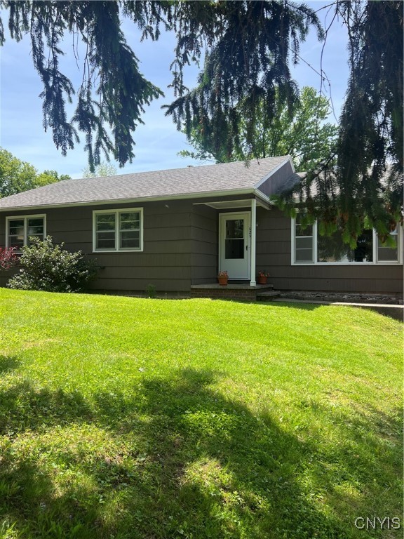 623 E Hamilton Avenue, Sherrill, New York image 2