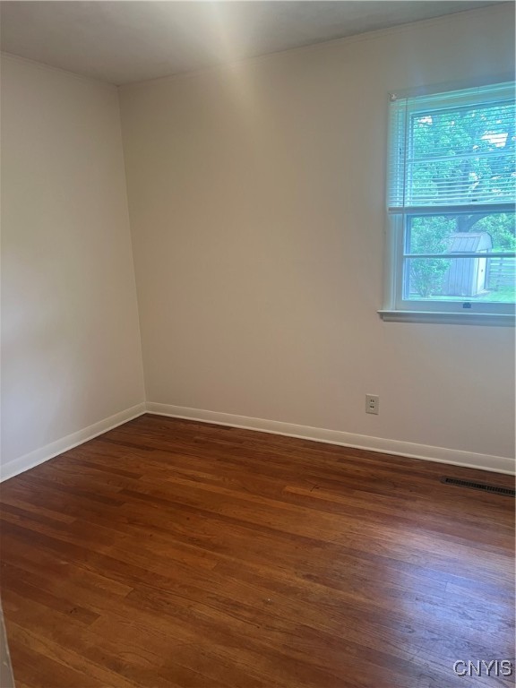 623 E Hamilton Avenue, Sherrill, New York image 31