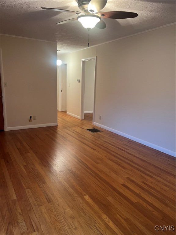 623 E Hamilton Avenue, Sherrill, New York image 15
