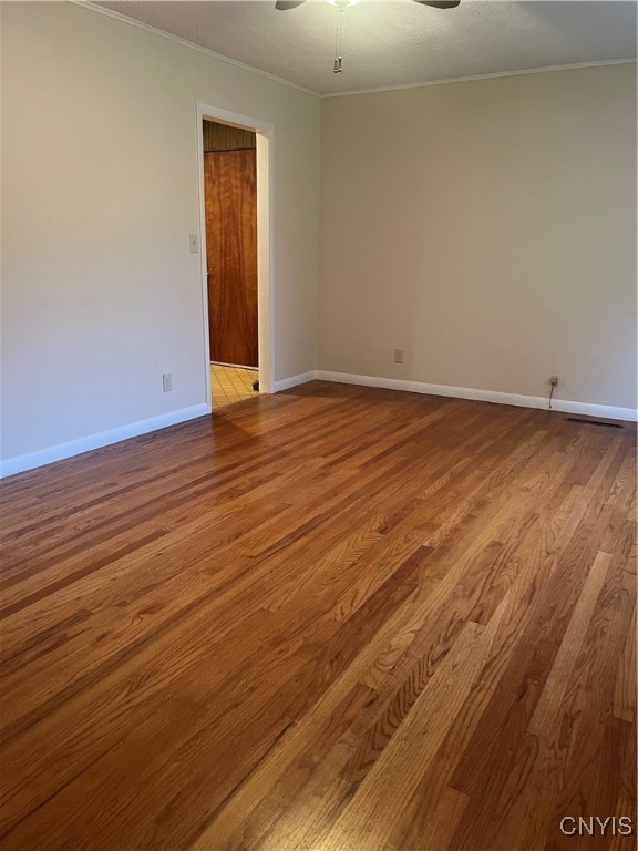 623 E Hamilton Avenue, Sherrill, New York image 13