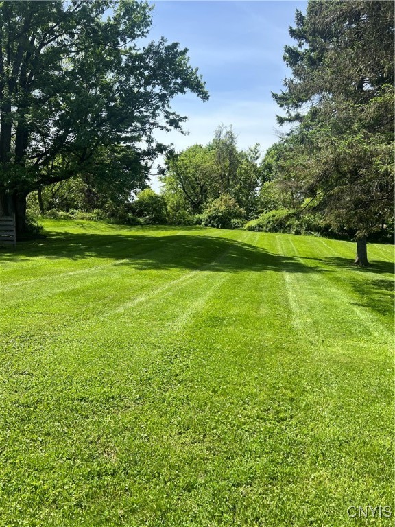 623 E Hamilton Avenue, Sherrill, New York image 5