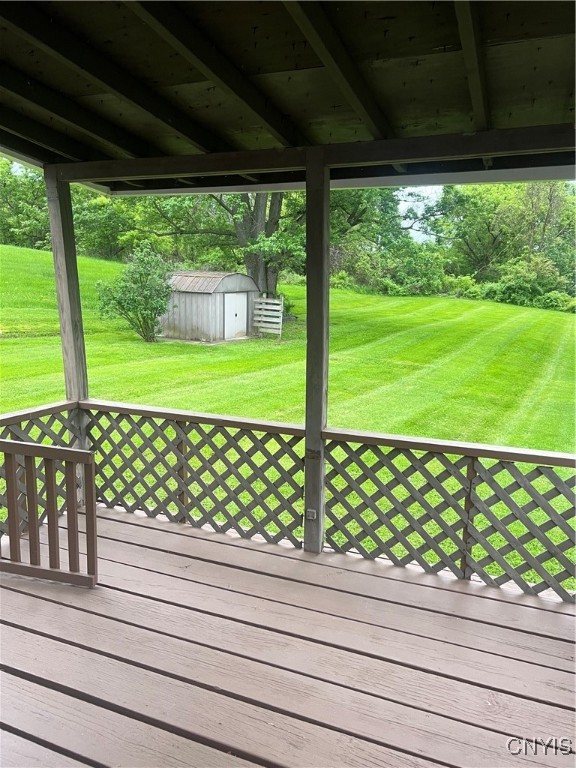 623 E Hamilton Avenue, Sherrill, New York image 24