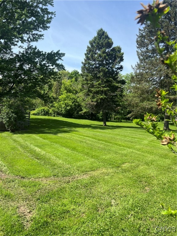 623 E Hamilton Avenue, Sherrill, New York image 10