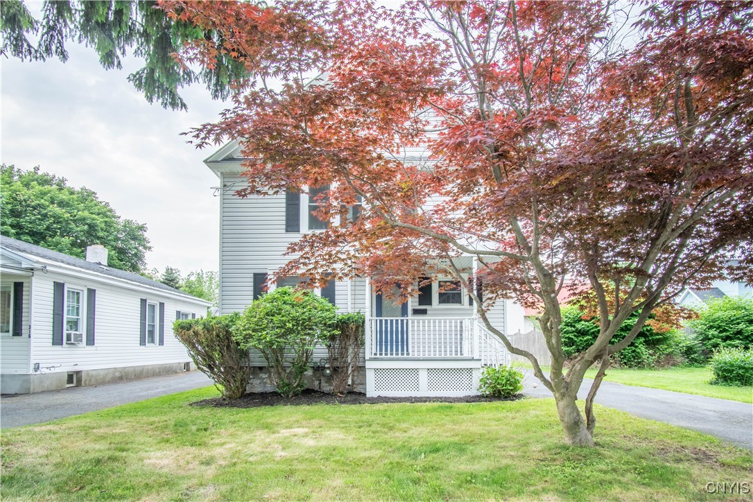 312 W Woodruff Street