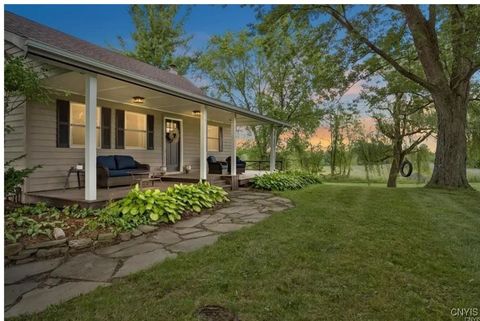 Photo of 2943 Lumbard Road, Kirkland, NY 13323 (MLS # S1647773)