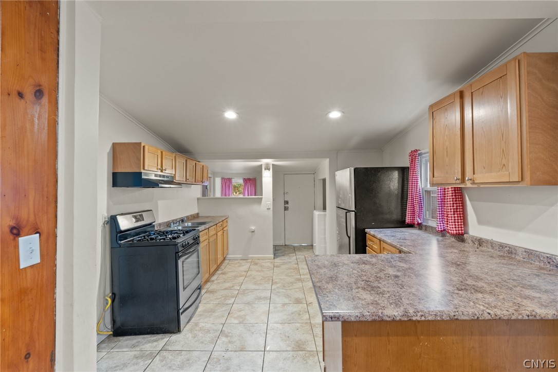 1522 Valley Drive