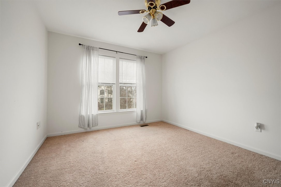 5544 Rockhampton Path, Clay, New York image 33