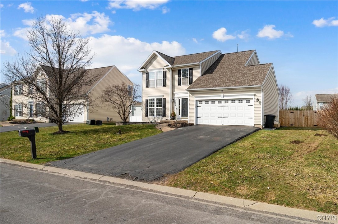 5544 Rockhampton Path, Clay, New York image 3