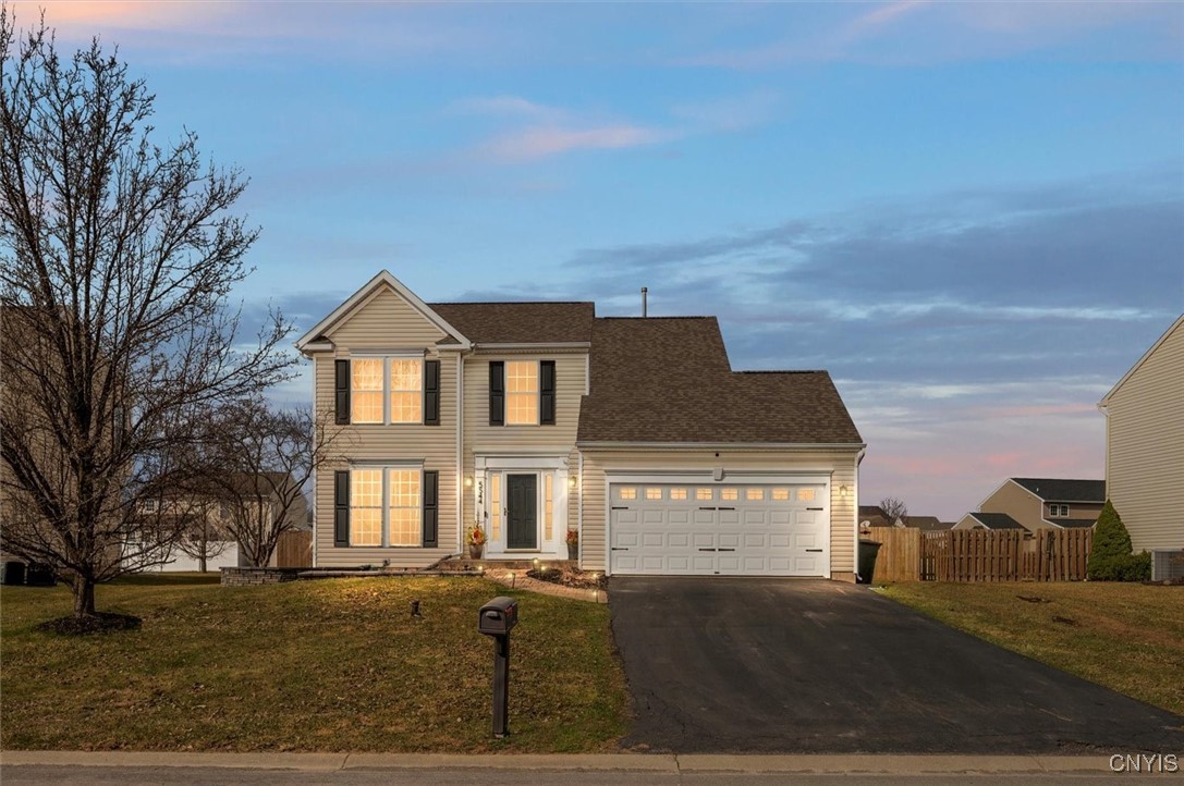 5544 Rockhampton Path, Clay, New York image 1