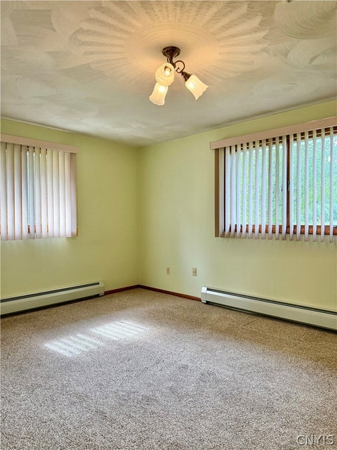 Tiny photo for 155 Valley View Road, New Hartford, NY 13413 (MLS # S1708980)