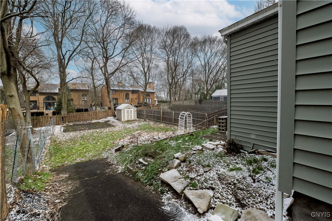 411 Shuart Avenue, Syracuse, New York image 27