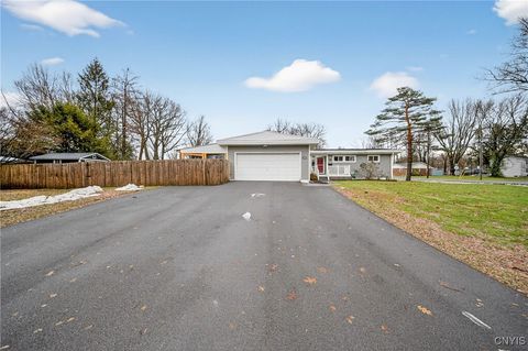 Photo of 7628 Joseph Drive, Clay, NY 13212 (MLS # S1655361)