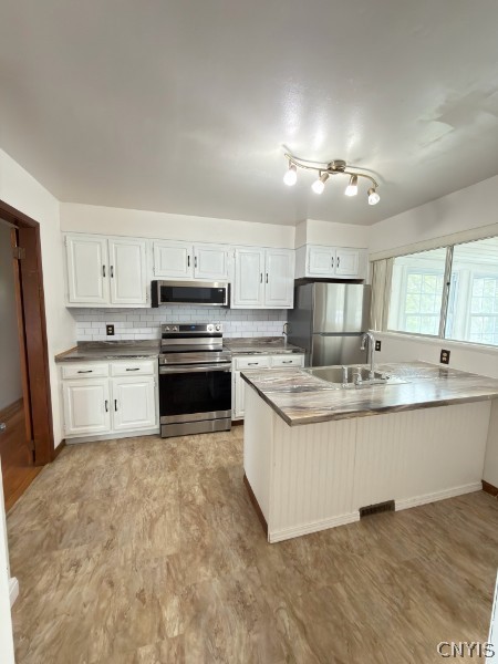 6 Limekiln Road