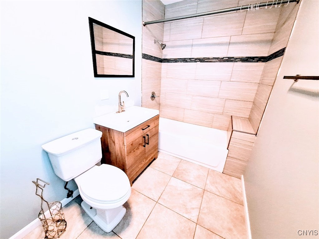1515 Oneida Street, Utica, New York image 13