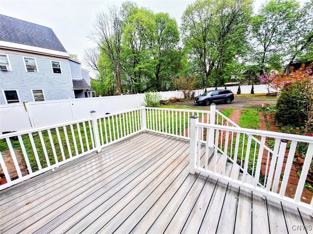 1515 Oneida Street, Utica, New York image 35