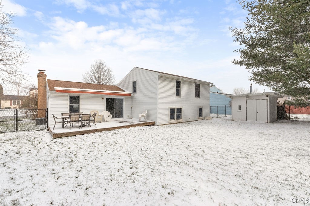 5225 Cremona Trail, Clay, New York image 7