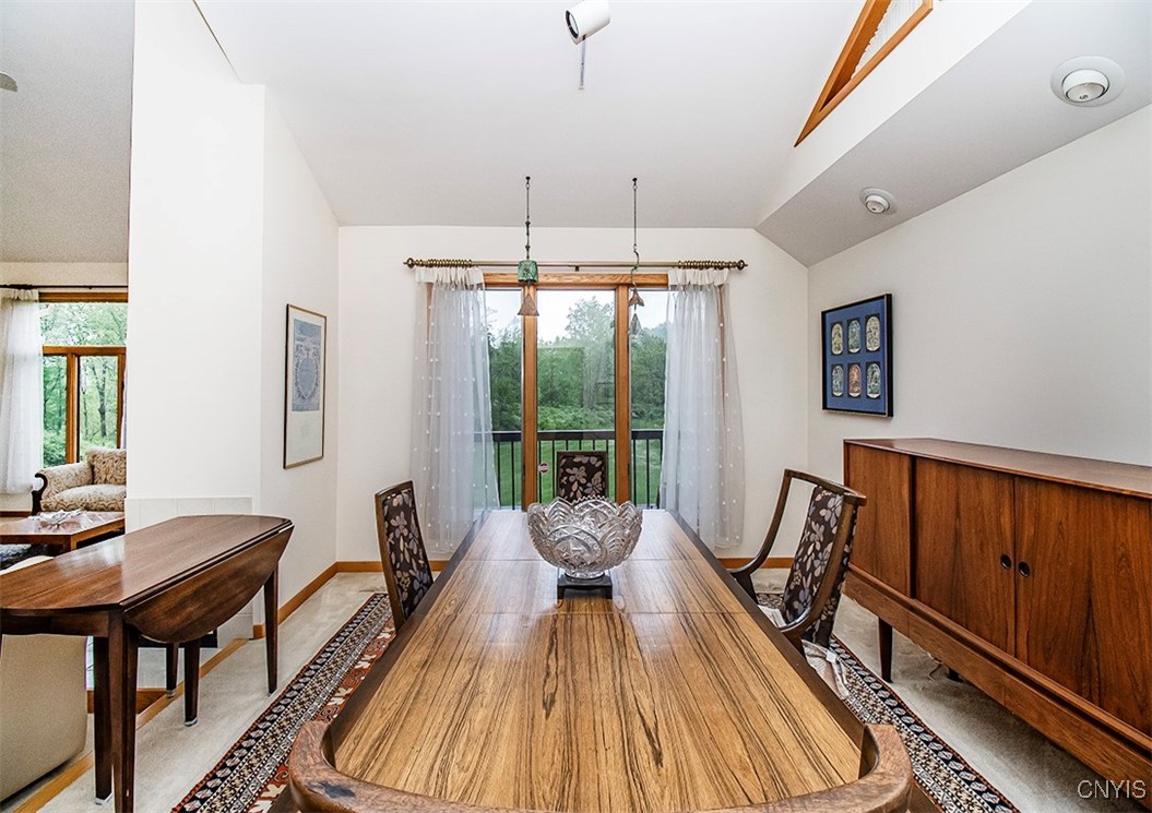 211 White Heron Circle, Manlius, New York image 11