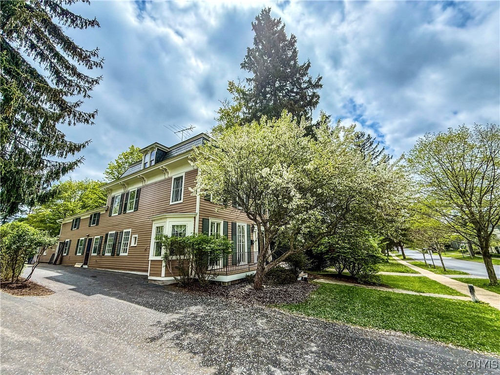 70 Lincklaen Street, Cazenovia, New York image 1