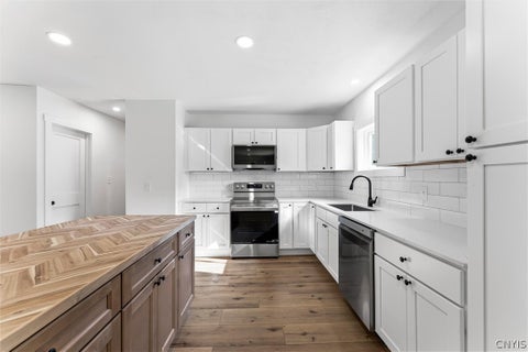 Tiny photo for 3533 Rt-91, Pompey, NY 13138 (MLS # S1688824)