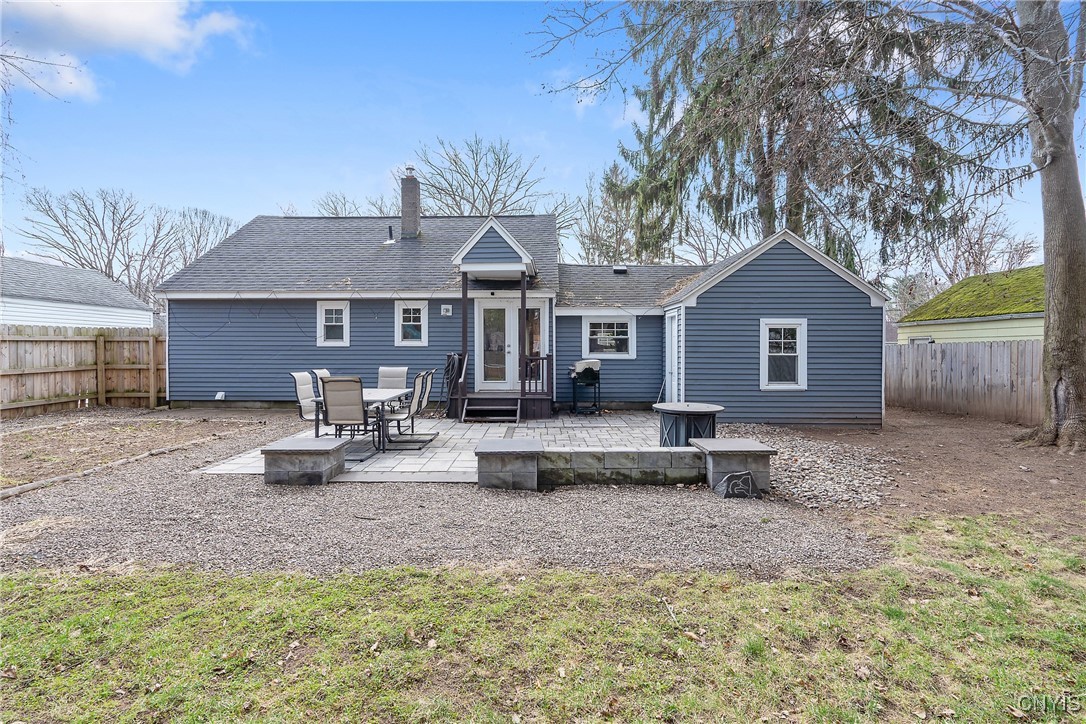 36 Pine Ridge Circle, Clay, New York image 34