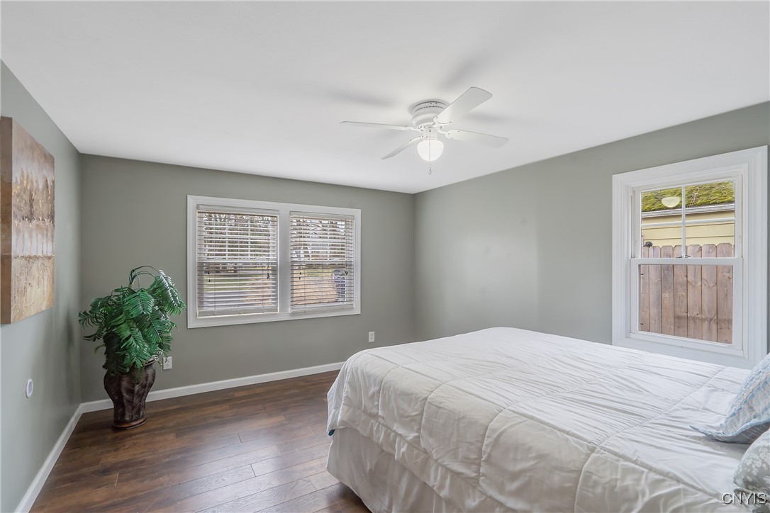 36 Pine Ridge Circle, Clay, New York image 18