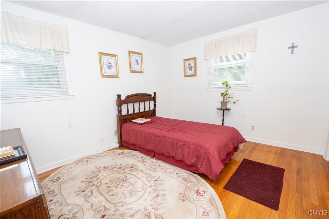 Camillus, New York 13219, United States, 4 Bedrooms Bedrooms, ,2 BathroomsBathrooms,Residential,Pending,39963