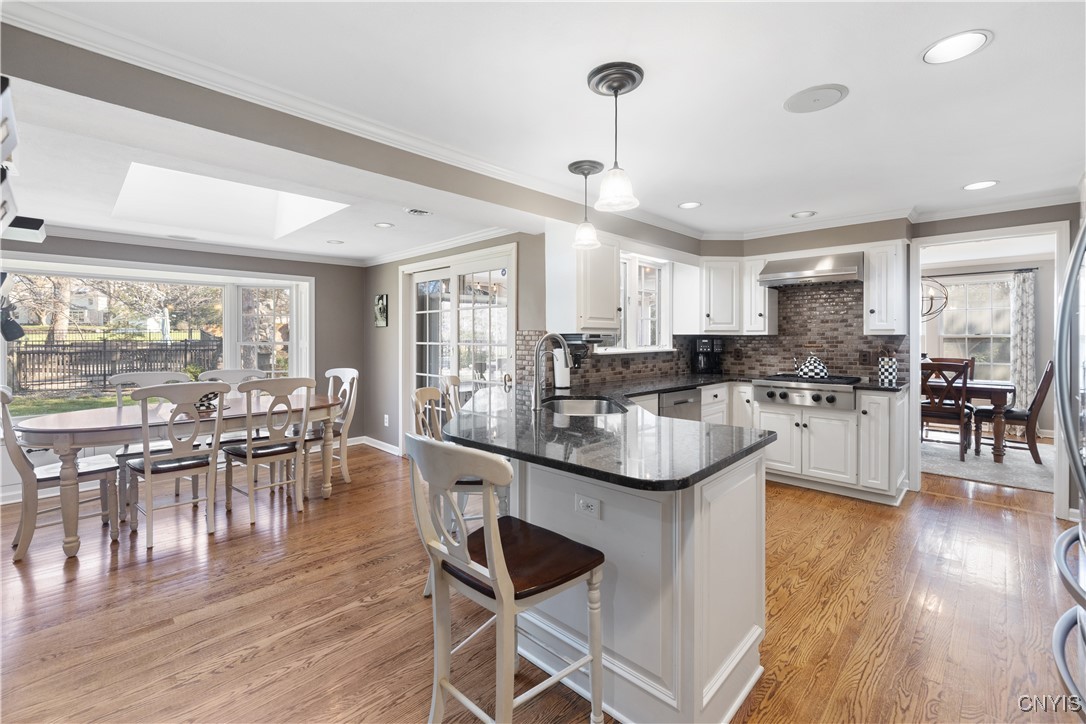7679 Stonehedge Lane, Manlius, New York image 8