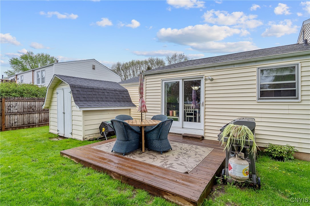 514 Rita Drive, Clay, New York image 32