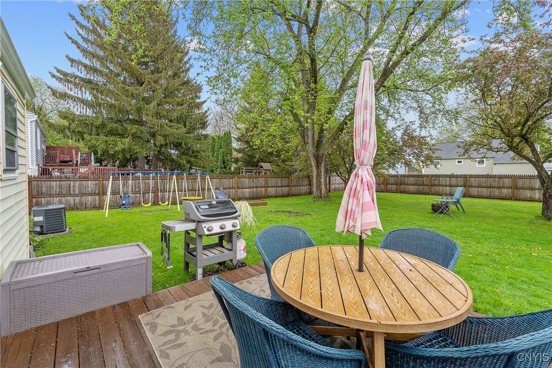 514 Rita Drive, Clay, New York image 33