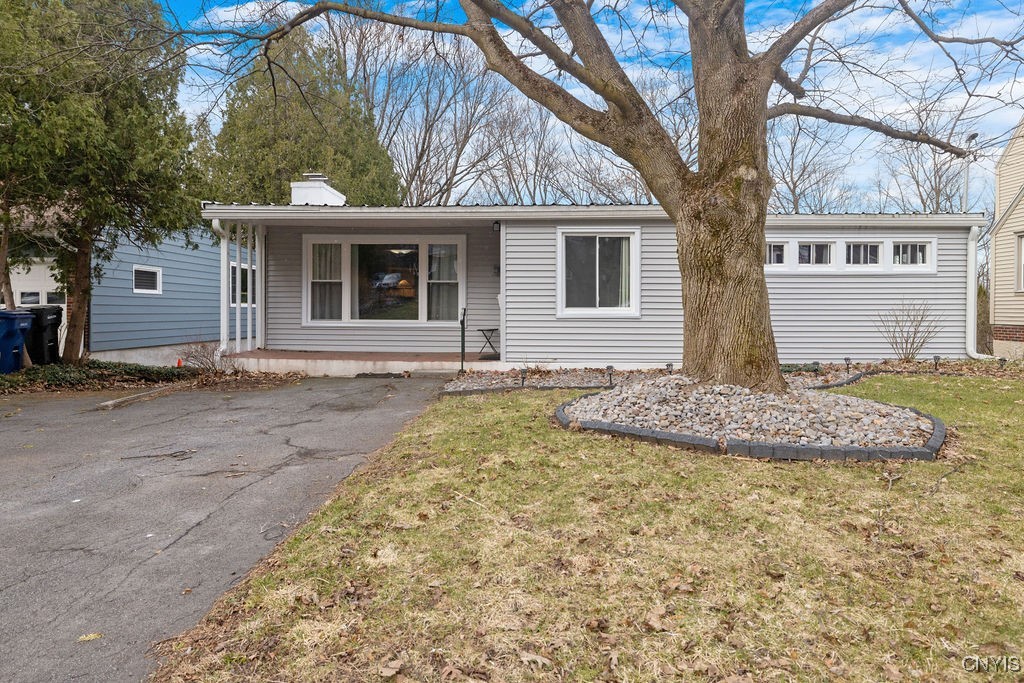 132 Hancock Drive, Syracuse, New York image 2