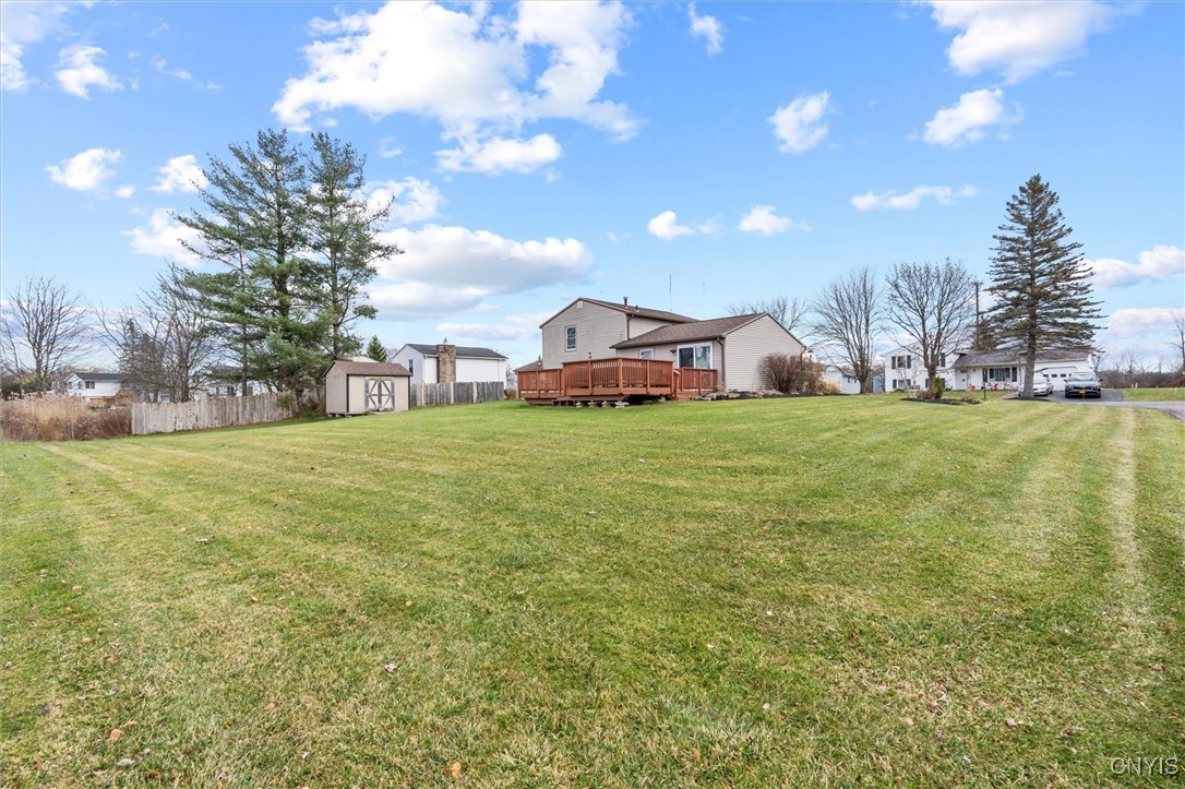 5509 Imperia Lane, Clay, New York image 32