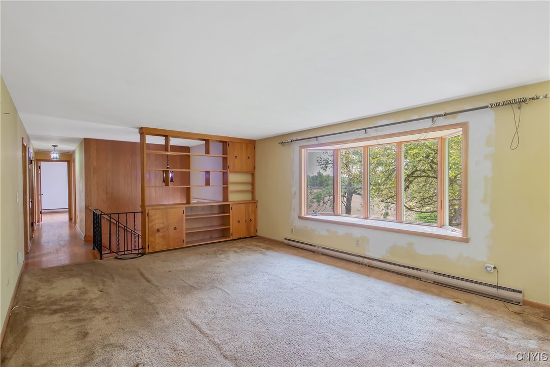 5682 Ike Dixon Road, Camillus, New York image 7