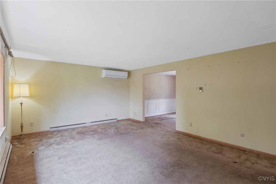 5682 Ike Dixon Road, Camillus, New York image 6