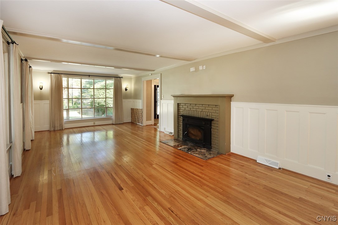211 Collin Avenue